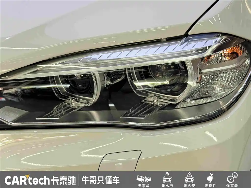 BMW X5 (Import) — миниатюра 11