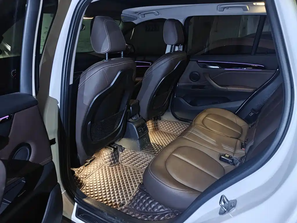 BMW X1 — миниатюра 4