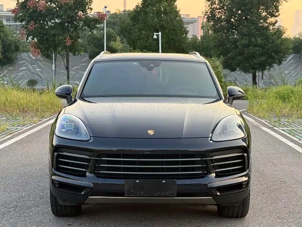 Porsche Cayenne — миниатюра 2