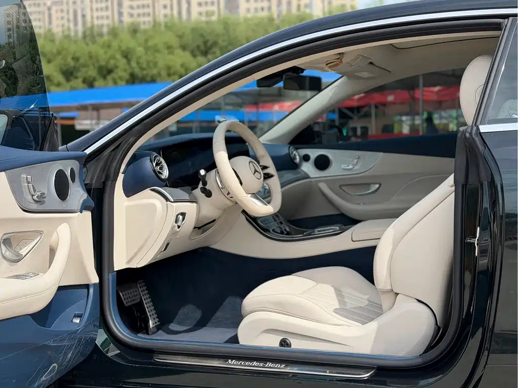 Mercedes-Benz E-Class (Import) — миниатюра 10