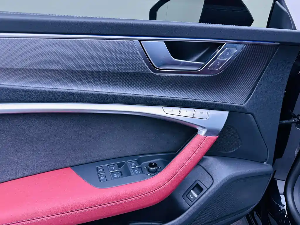 Audi A7L — миниатюра 6