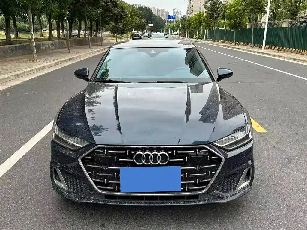 Audi A7L — миниатюра 2