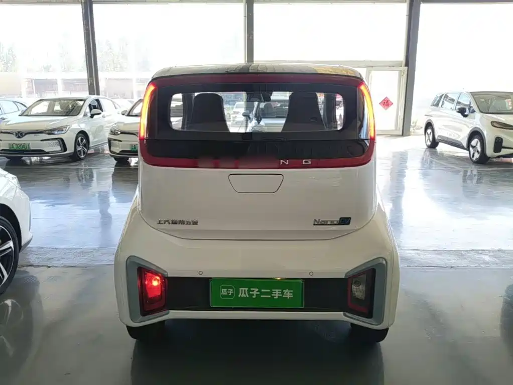 Wuling Nano EV — миниатюра 6