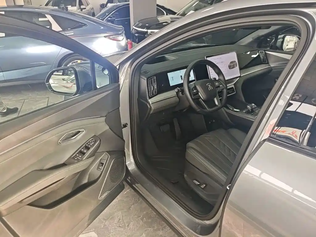 BYD L DM-i — миниатюра 16