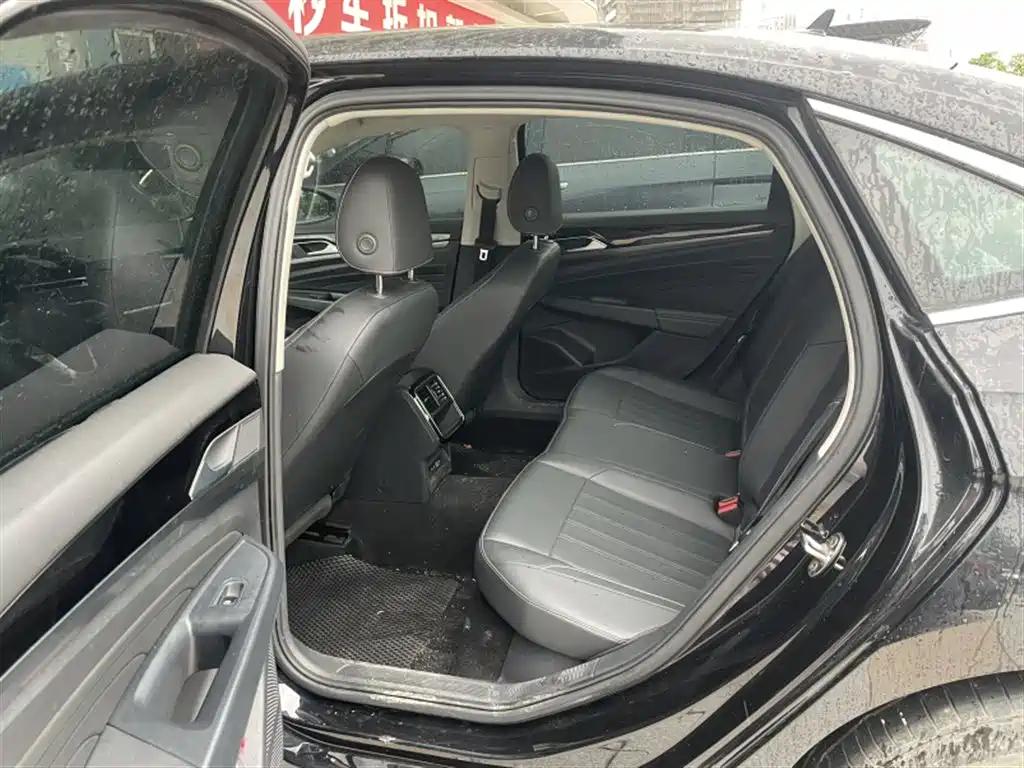 Volkswagen Passat — миниатюра 5