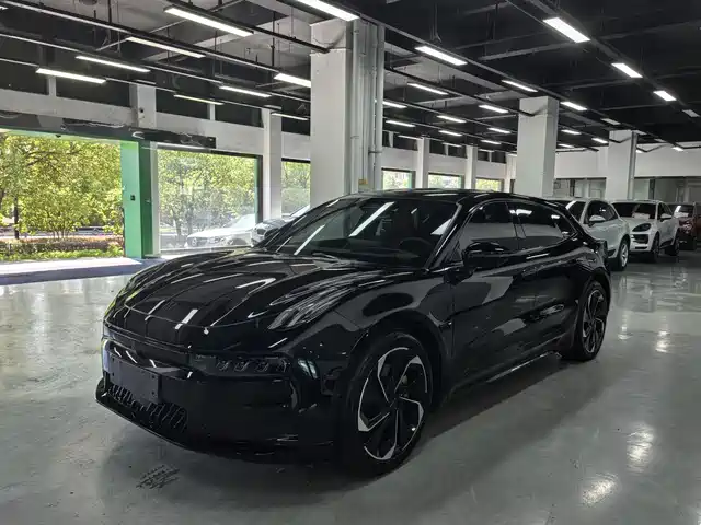 2023 Zeekr 001