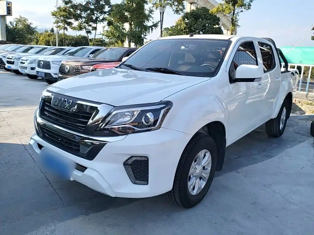 Isuzu RE-MAX Ruimai