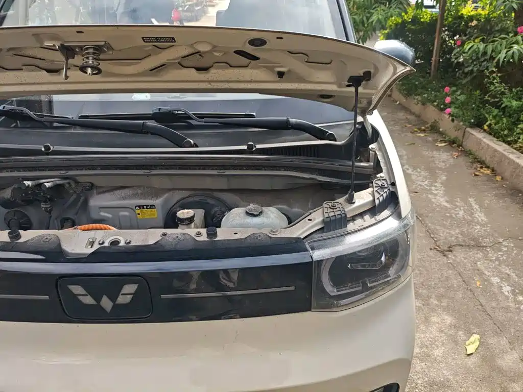 Wuling MINIEV — миниатюра 22