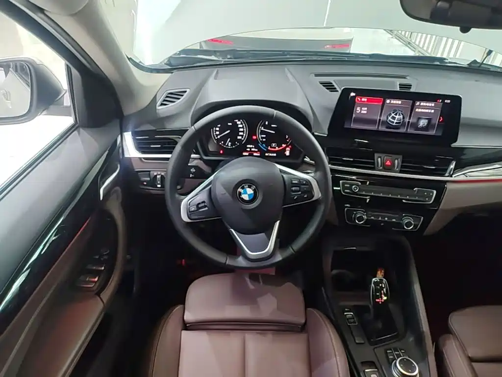 BMW X1 — миниатюра 11
