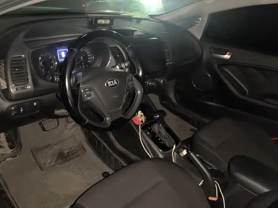 Kia K3 — миниатюра 12