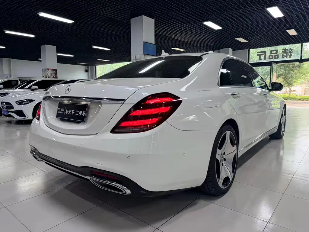 Mercedes-Benz S-Class — миниатюра 5