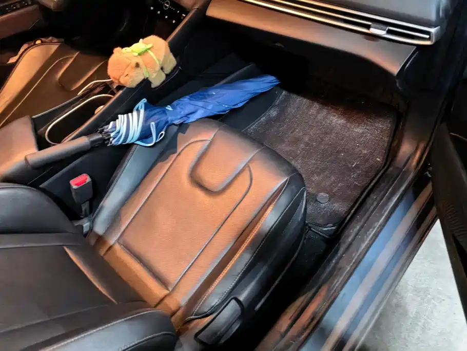Hyundai Elantra — миниатюра 8