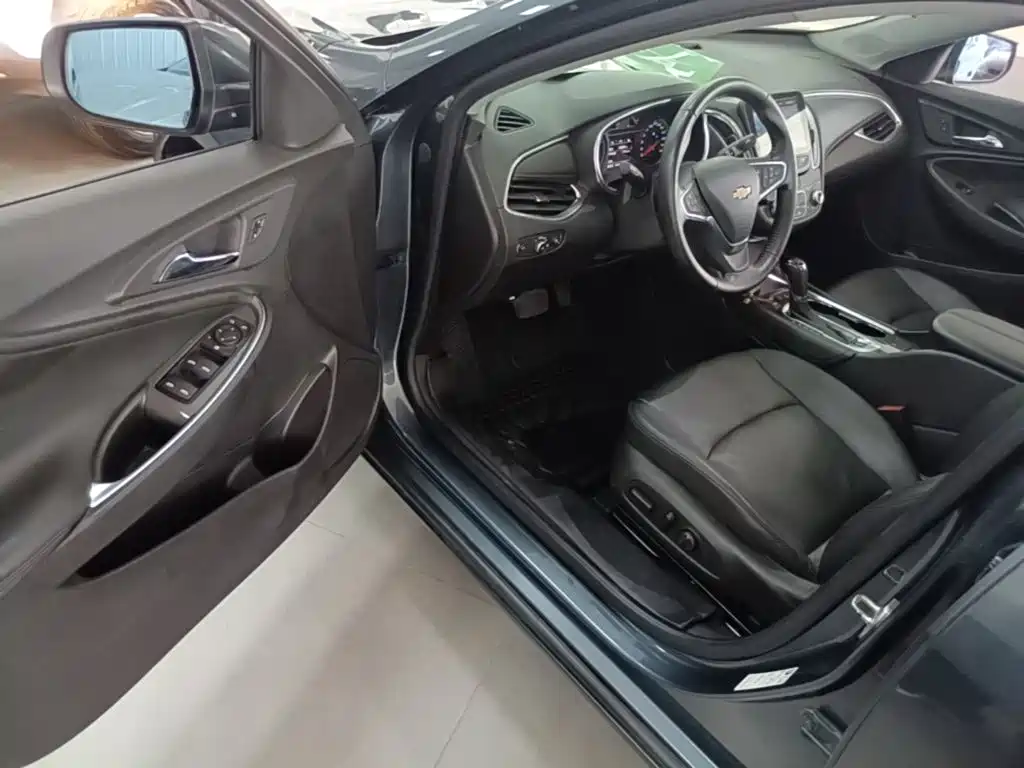Chevrolet Malibu XL — миниатюра 16
