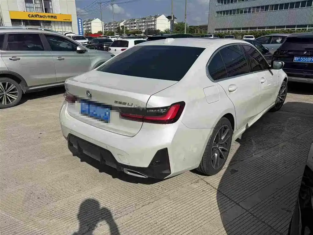 BMW 3 Series — миниатюра 3