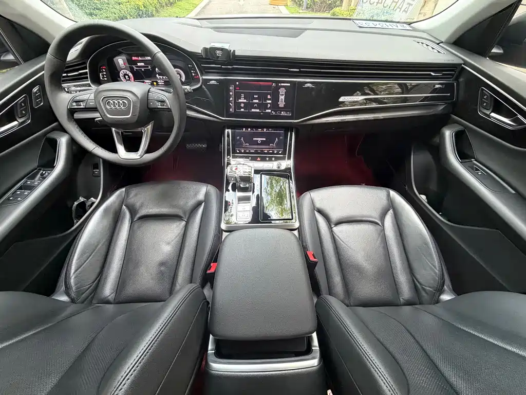 Audi Q8 — миниатюра 12