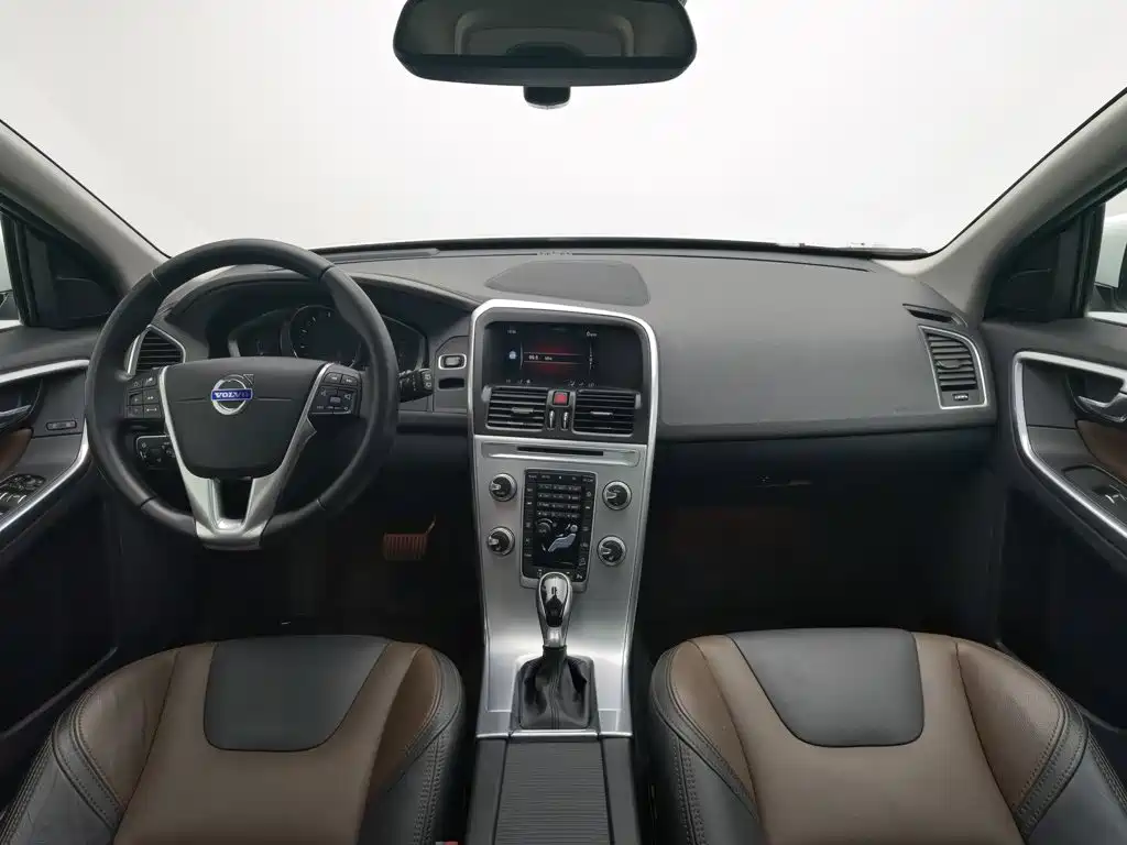Volvo XC60 — миниатюра 5
