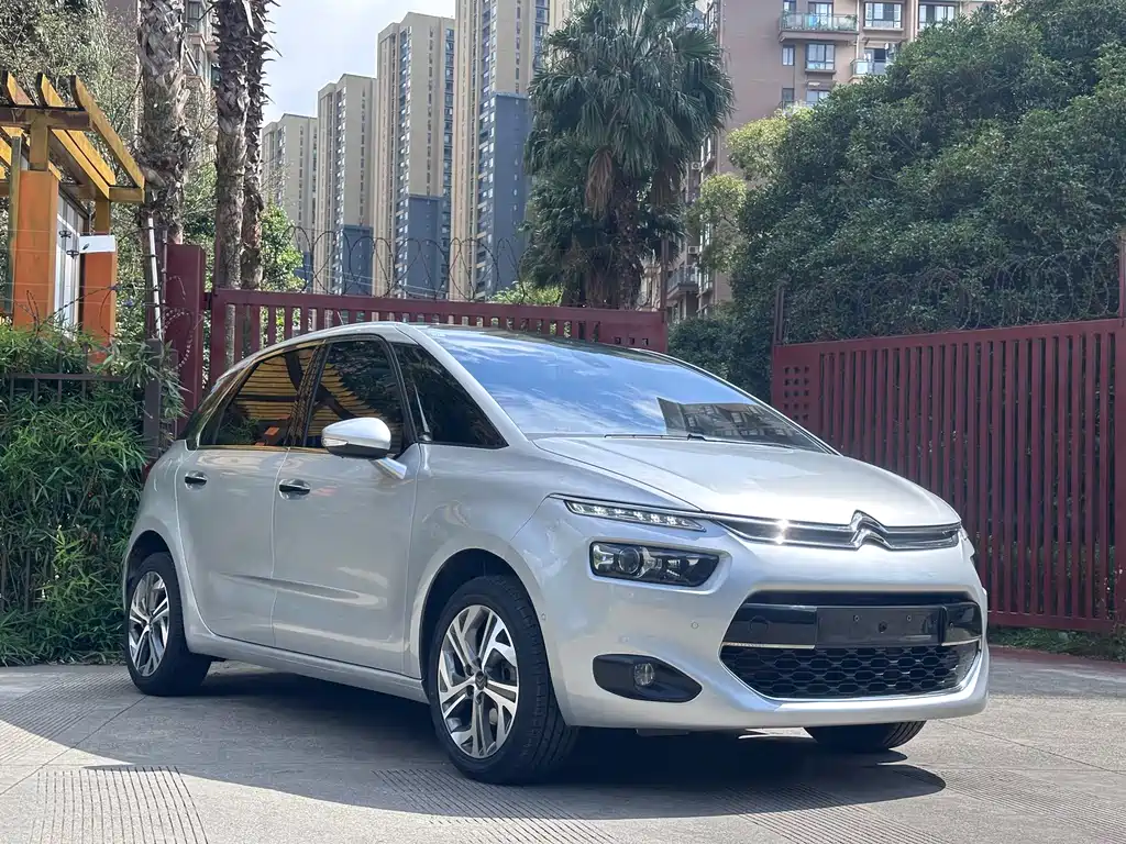 Citroen C4 Picasso — миниатюра 3