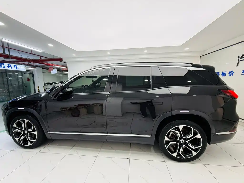 NIO ES8 — миниатюра 3