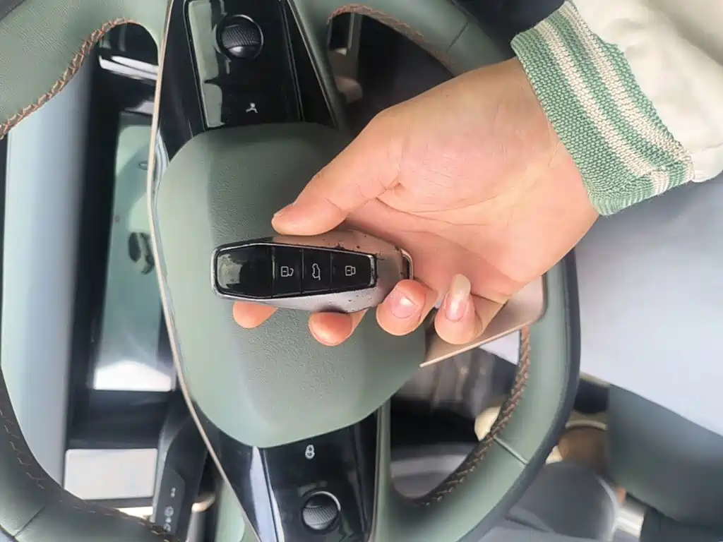 iCAR iCAR 03 — миниатюра 9