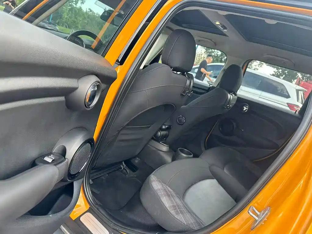 MINI Mini — миниатюра 6