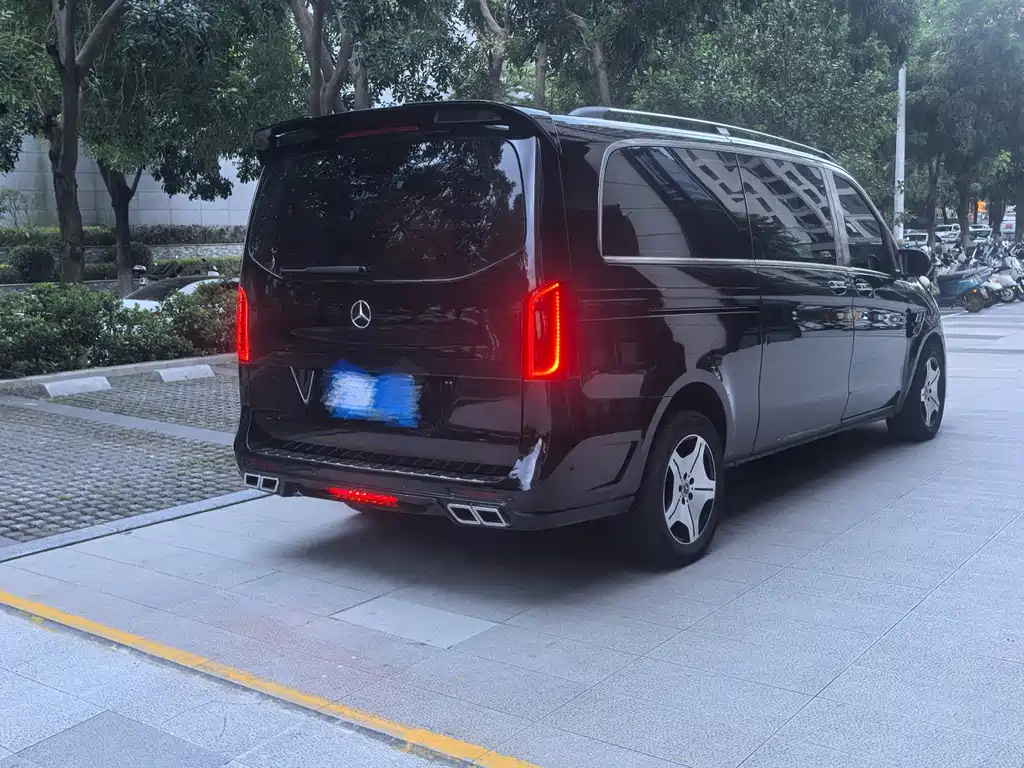 Mercedes-Benz Vito — миниатюра 2