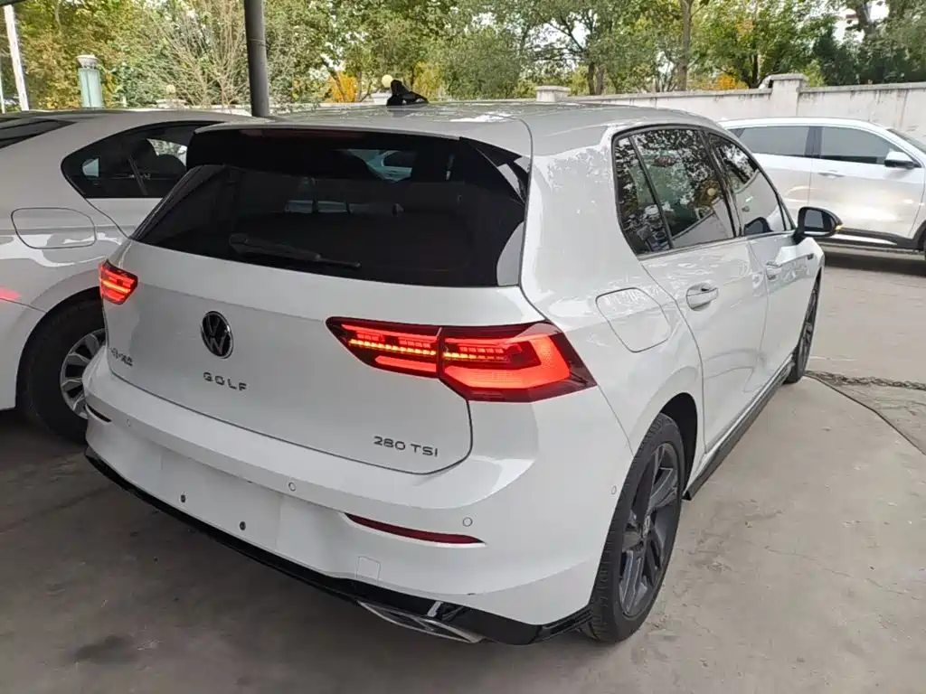 Volkswagen Golf — миниатюра 7