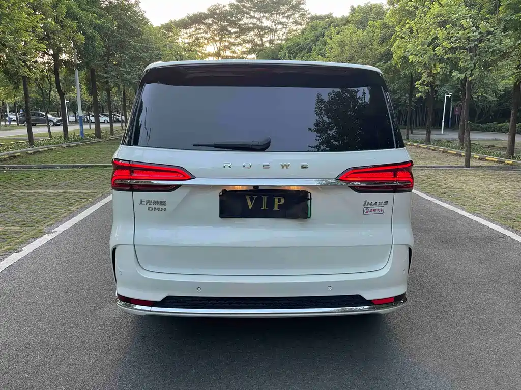Roewe iMAX8 New Energy — миниатюра 17