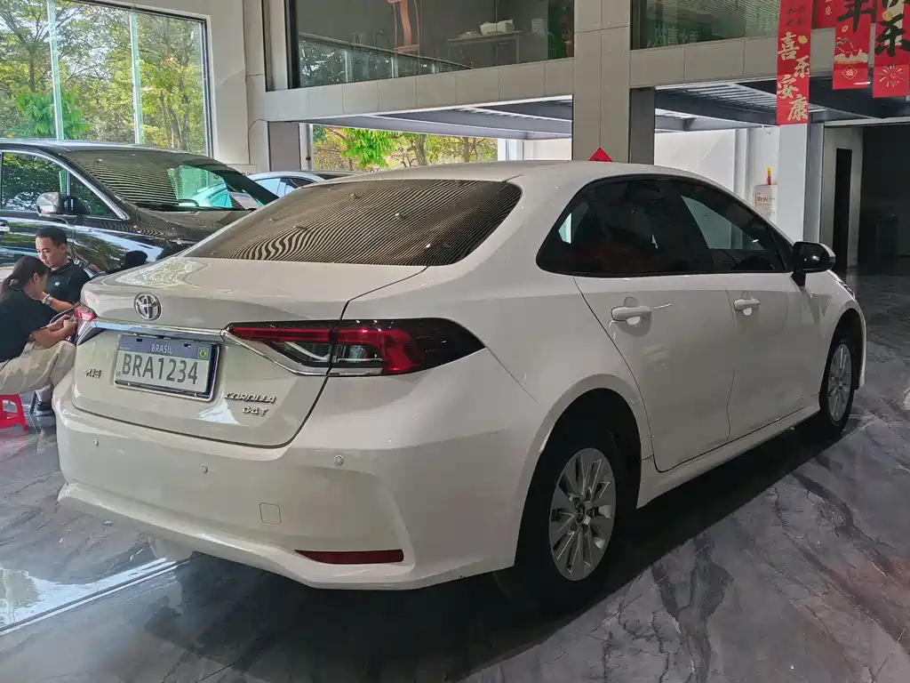 Toyota Corolla — миниатюра 27