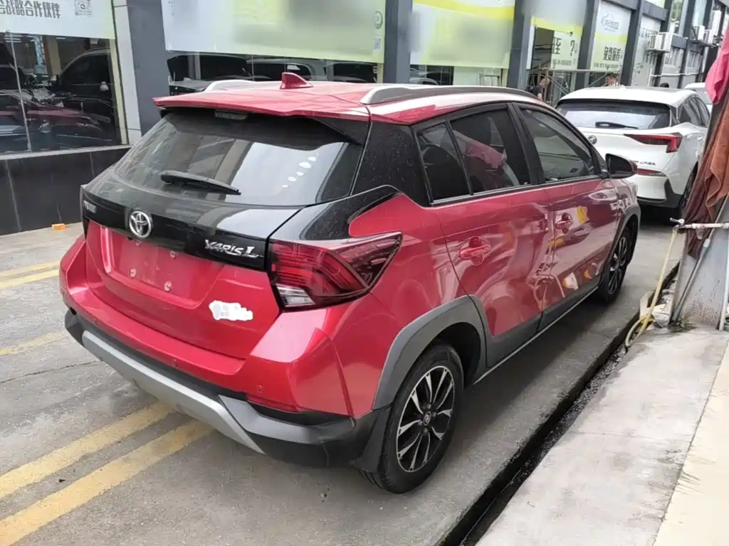Toyota Yaris L — миниатюра 7