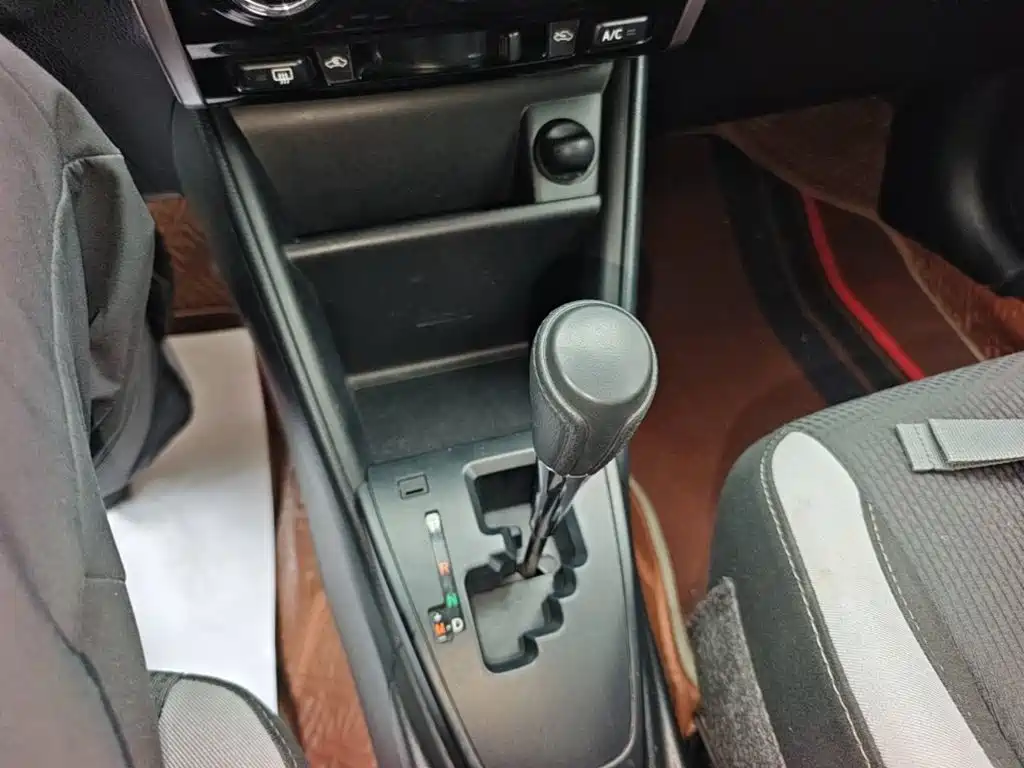 Toyota Yaris L — миниатюра 14
