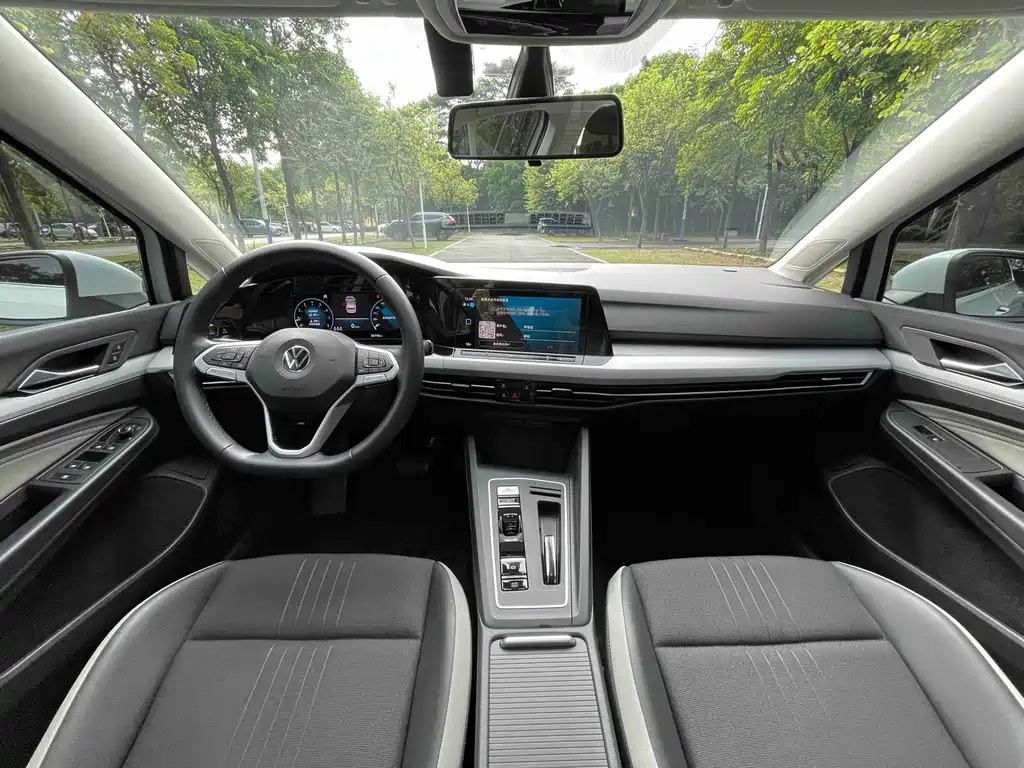 Volkswagen Golf — миниатюра 15