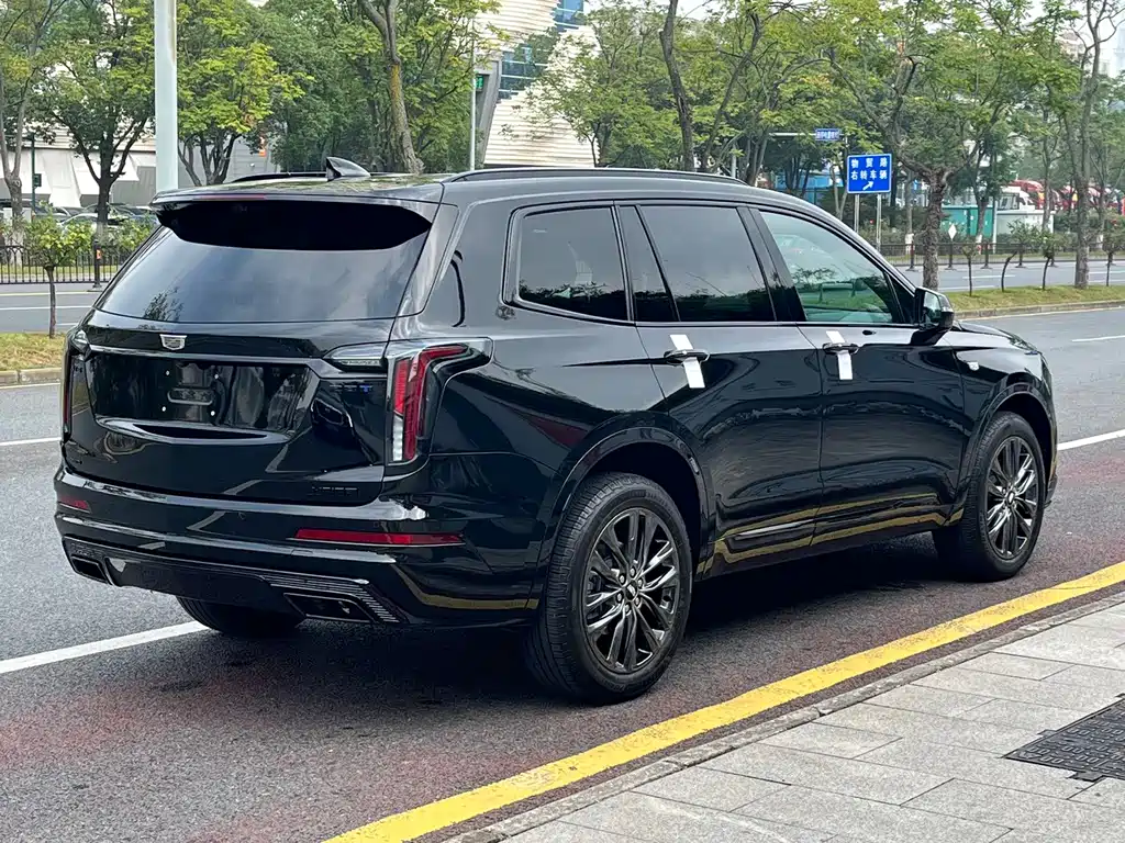 Cadillac XT6 — миниатюра 9