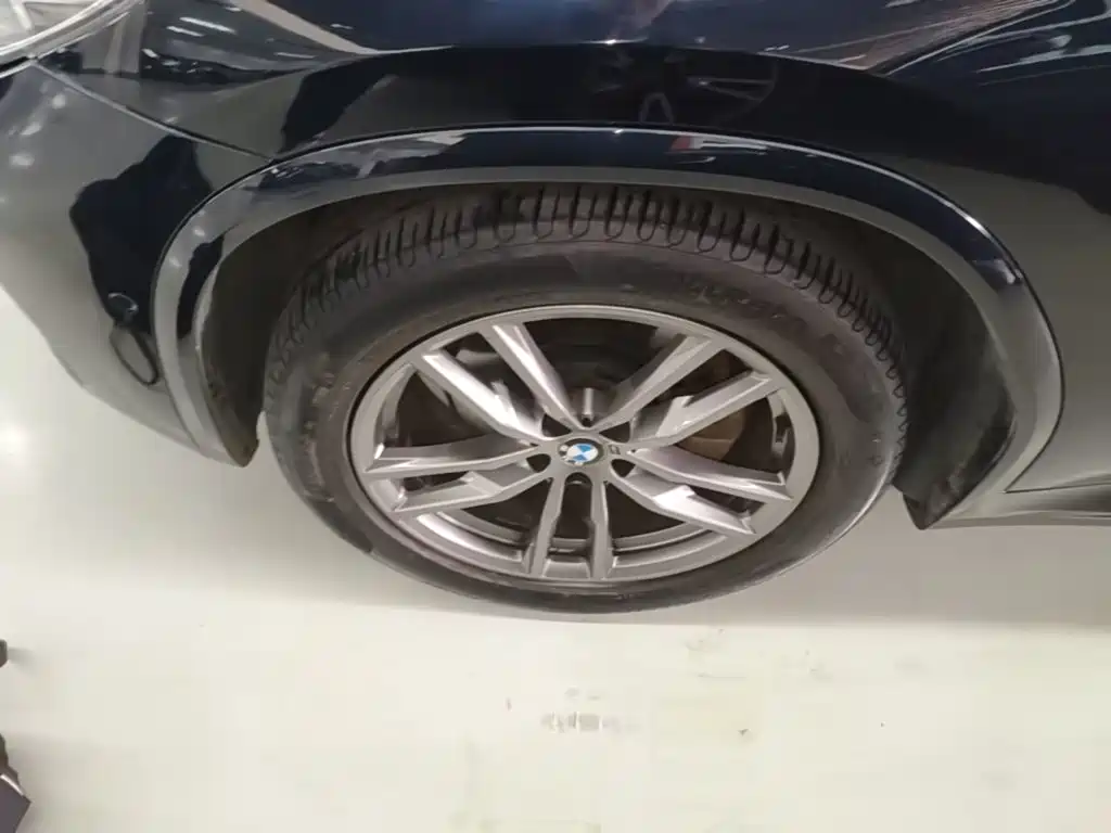 BMW X3 — миниатюра 23