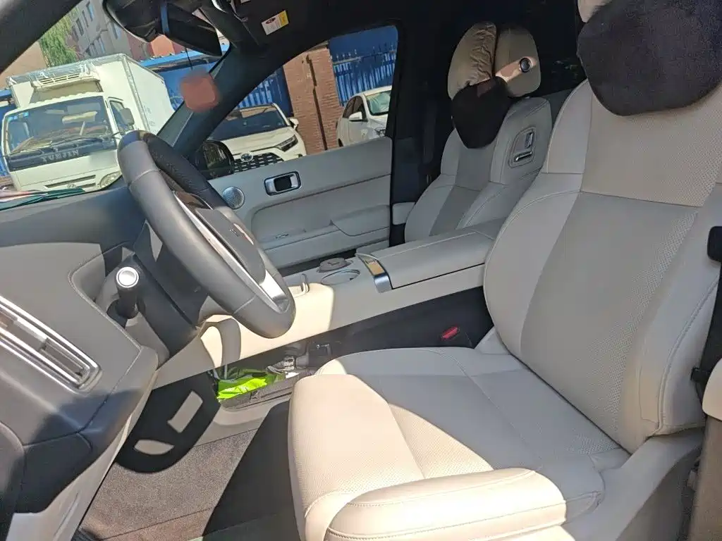 Li Auto Li L7 — миниатюра 8