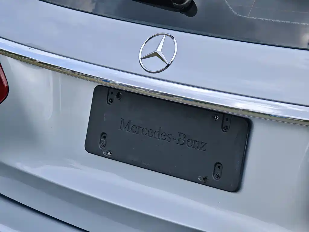 Mercedes-Benz C-Class (Import) — миниатюра 22