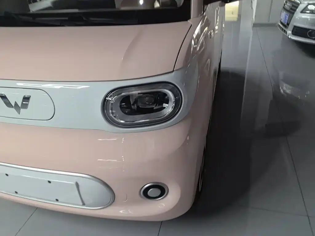 Wuling MINIEV — миниатюра 24