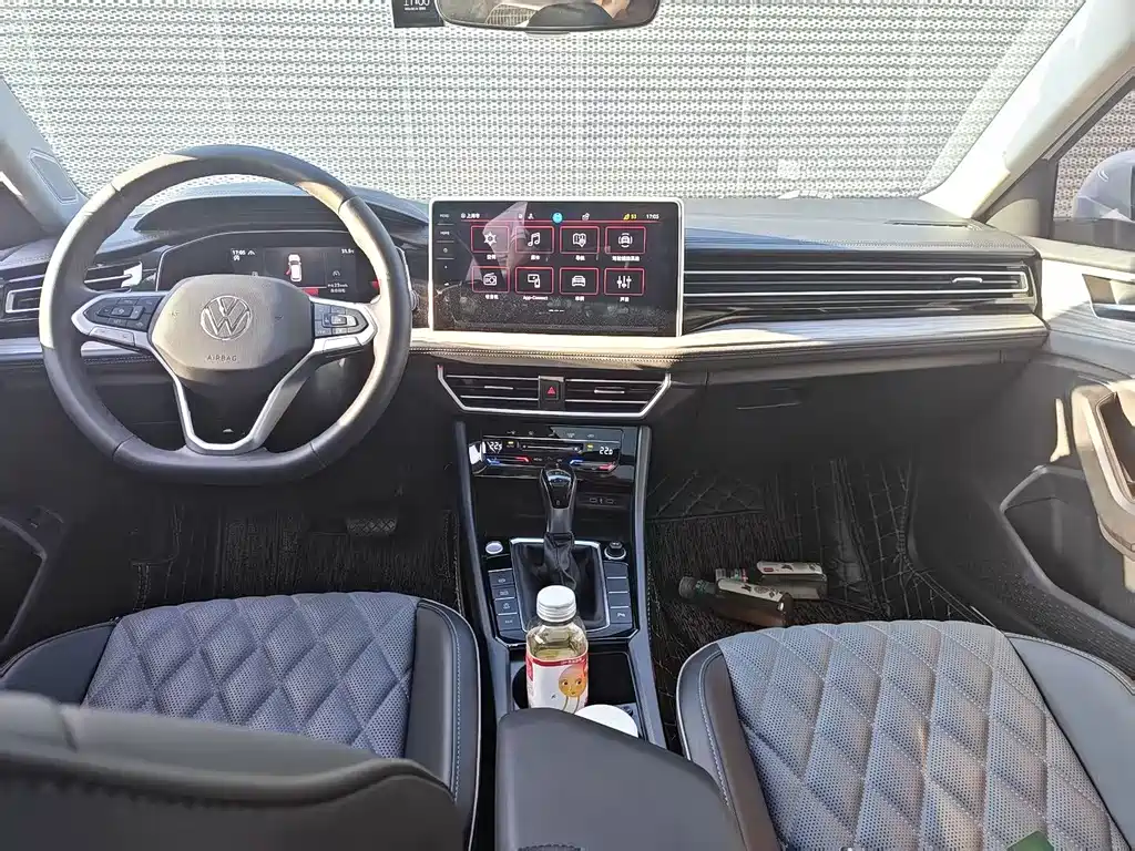 Volkswagen Sagitar — миниатюра 12