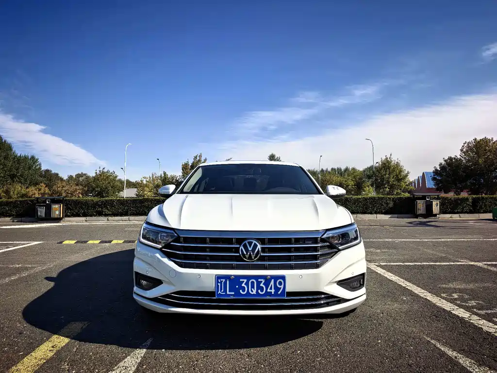 Volkswagen Sagitar — миниатюра 2