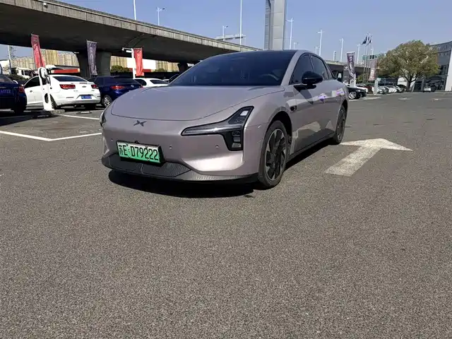 XIAOPENG MONA M03 2025