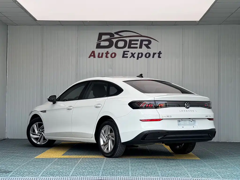 Volkswagen Lamando — миниатюра 6