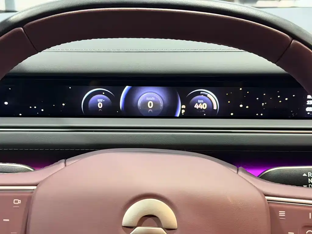 NIO ES8 — миниатюра 13