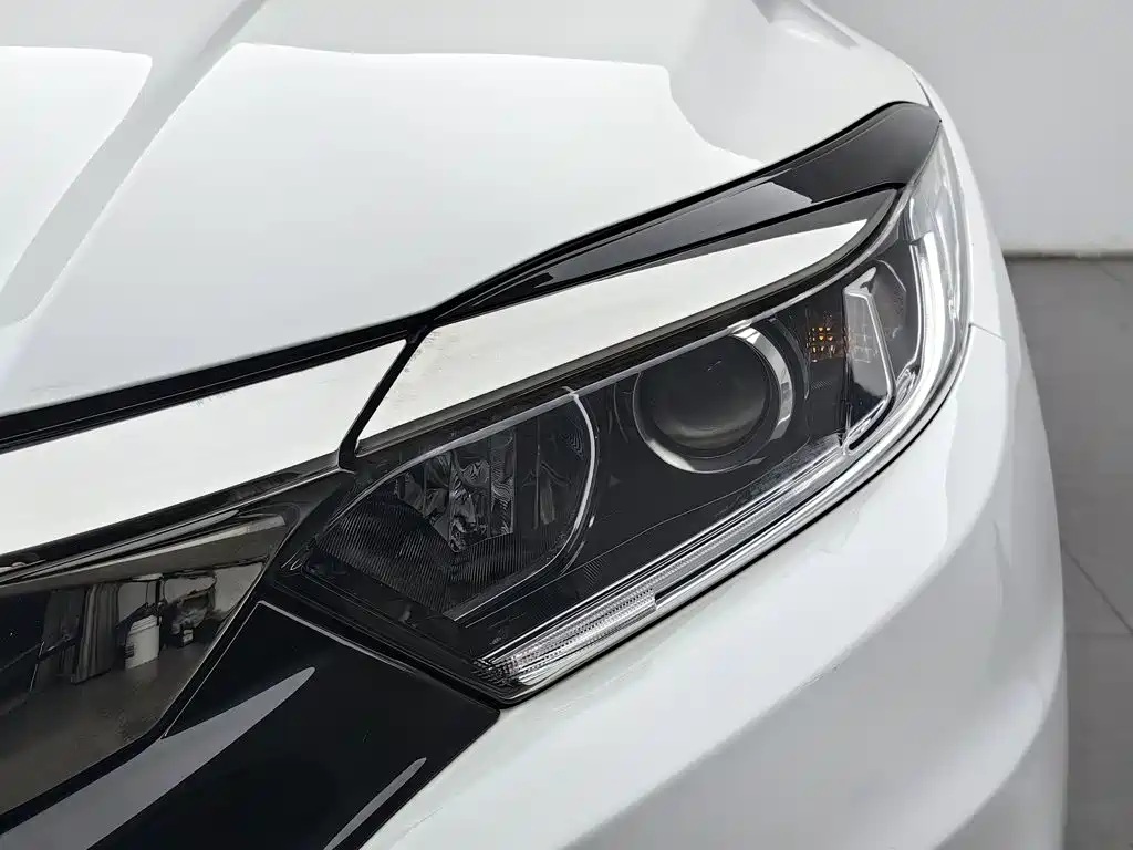 Honda Vezel — миниатюра 7