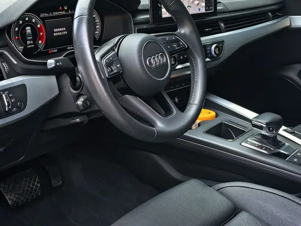 Audi A4L — миниатюра 4