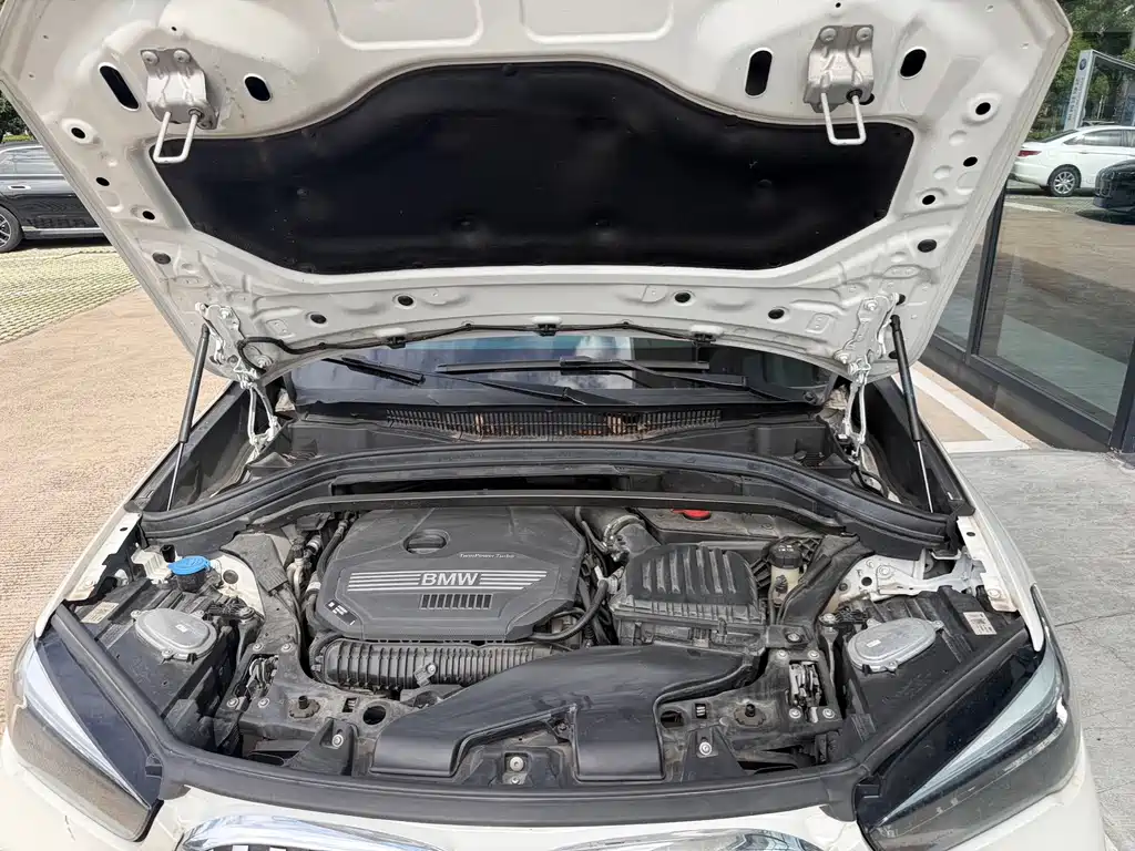BMW X1 — миниатюра 11
