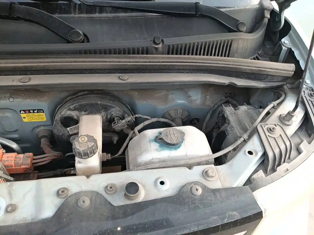 Wuling MINIEV — миниатюра 22