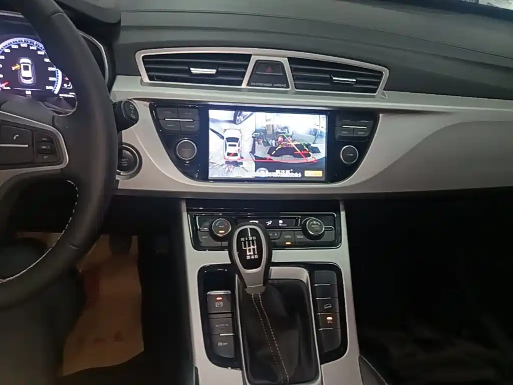 Geely Boyue — миниатюра 13