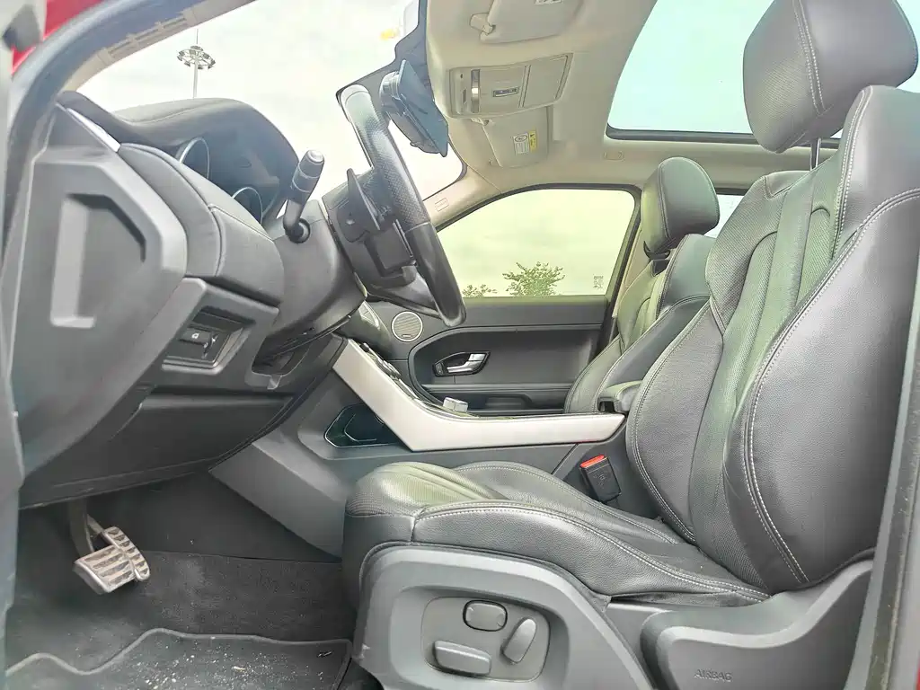 Land Rover Evoque — миниатюра 14