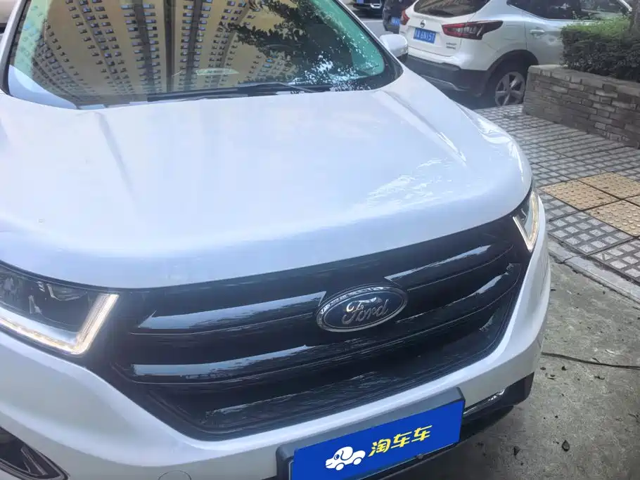 Ford Edge — миниатюра 2