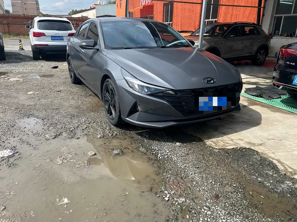 Hyundai Elantra — миниатюра 3