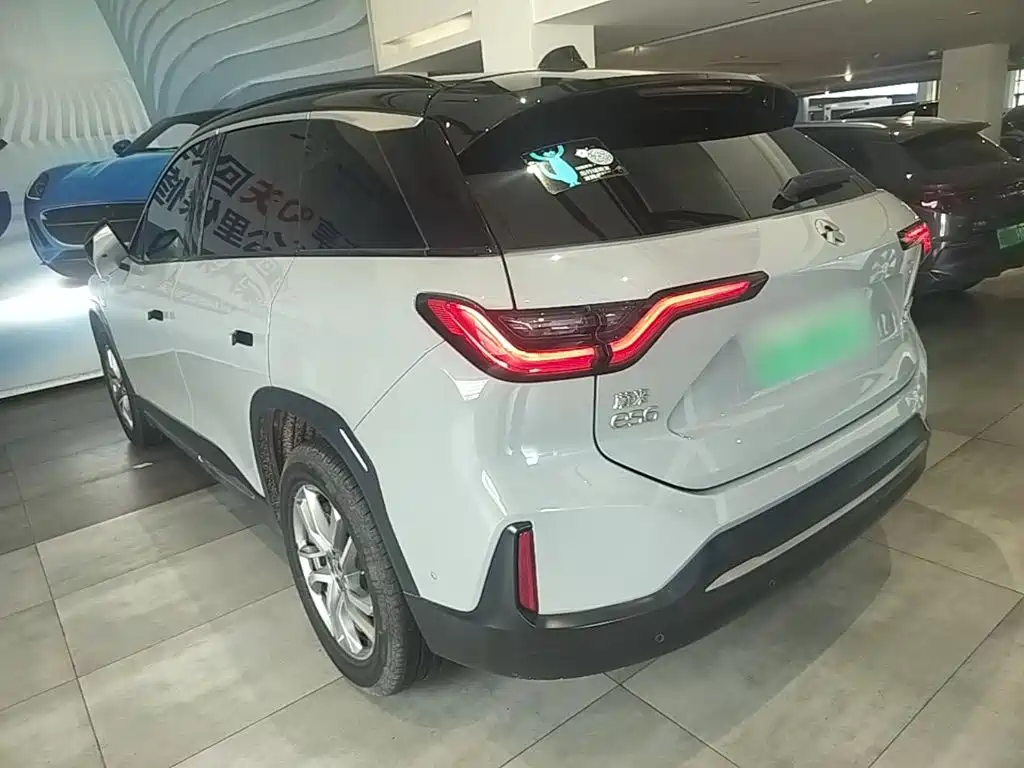 NIO ES6 — миниатюра 5
